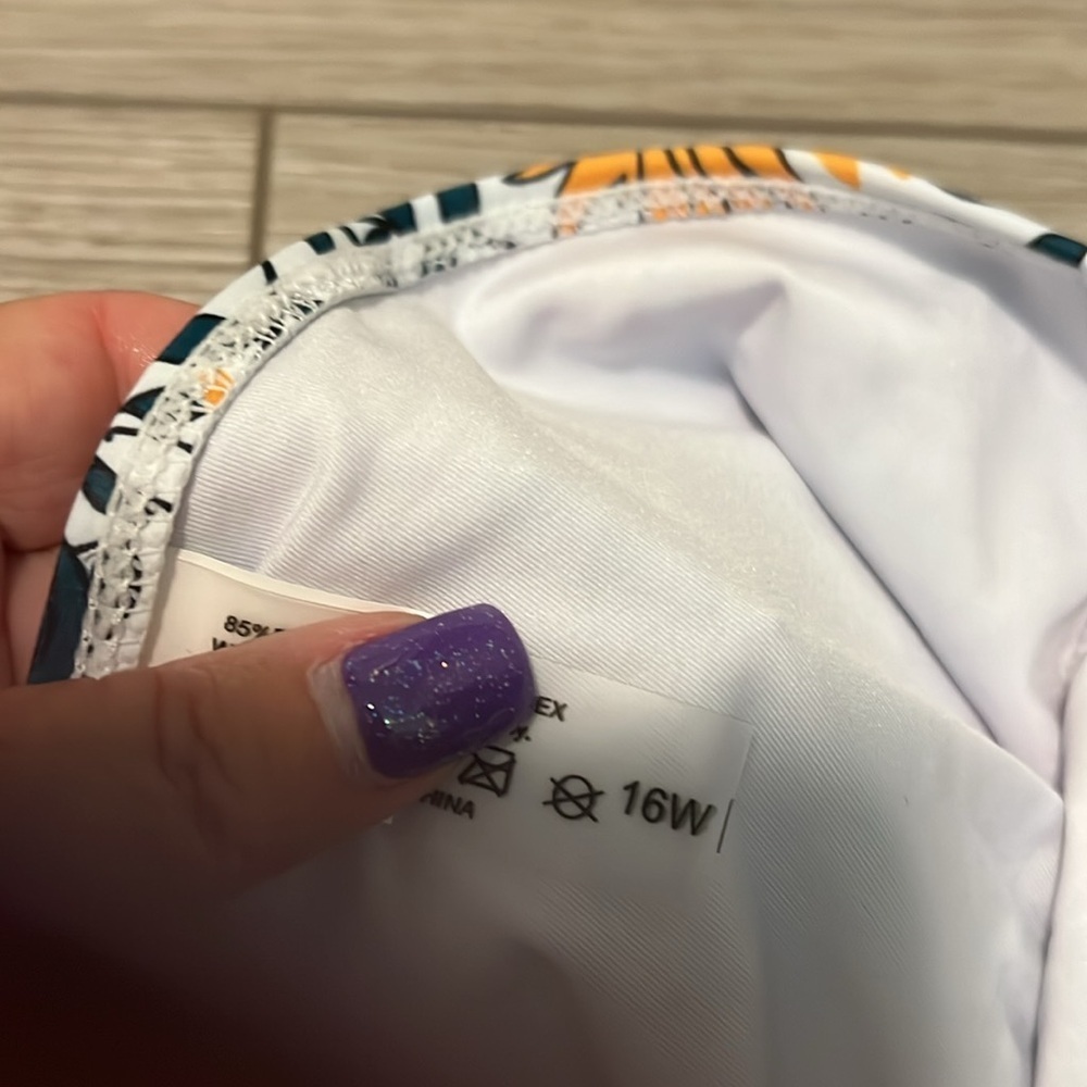 Bathing suit bottom NWOT - Picture 4 of 5